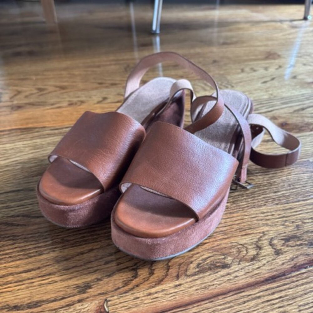 seychelles camel platform sandals - Picture 2 of 3